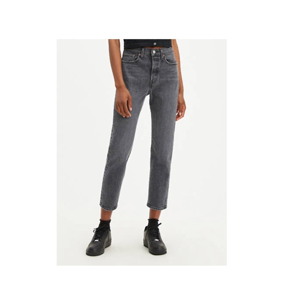 Black Levi’s Jeans